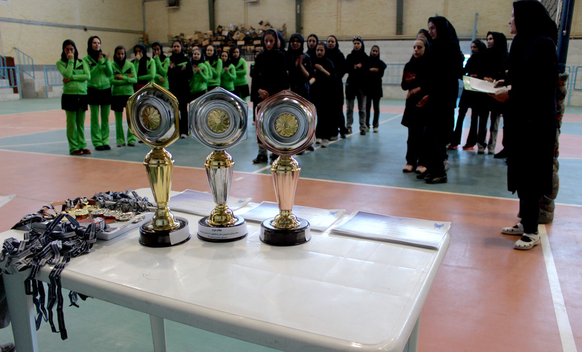دانشگاه آزاد اسلامی زرند میزبان مسابقات والیبال دختران دانشجوی دانشگاه های استان کرمان