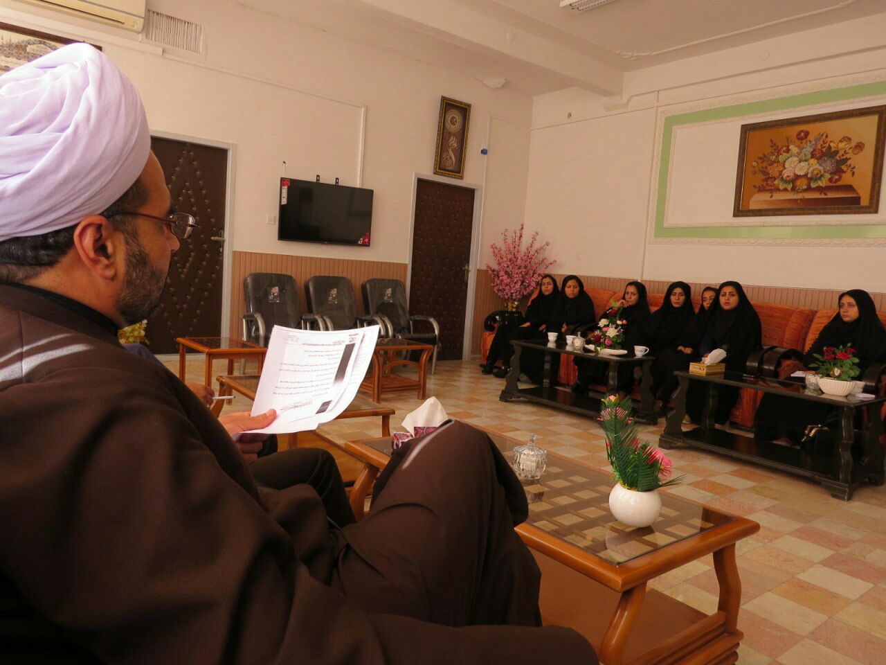 اجرای طرح هر مسجد یک حقوق دان در زرند کلید خورد