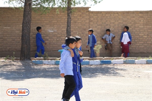 افتتاح دبستان شهید مومنی ریحانشهر